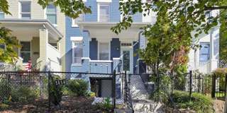 Charming 3 BR, 2.5 Bath Townhome on Capitol Hill Gallery 1