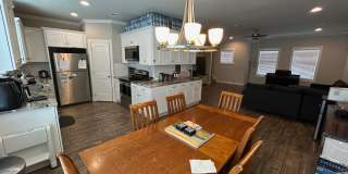 632 Clay Street Gallery 4