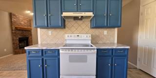 NEW IN MANAGEMENT - AVAILABLE NOW! Gallery 6