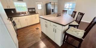 10550 W State Road 84 Gallery 3