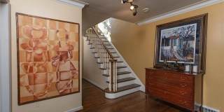 19451 ARGYLE Crescent Gallery 3