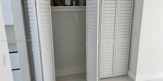 944 Meridian Ave Gallery 6