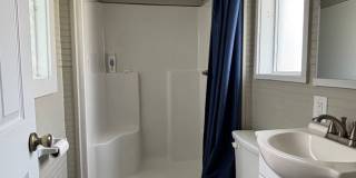 3 Bedroom 3 Bathroom near downtown Athens - 1 bedroom available Gallery 10