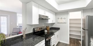 Springdale Glen Apartment Homes Gallery 5