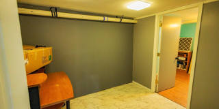 300 MACCLELLAND Avenue Gallery 35