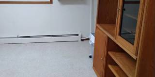 1940 Larkspur Drive Furnished Basement Apartment 1940 Larkspur Drive Furnished Basement Apartment Gallery 14