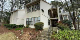 Room in 4 Bedroom Home at Huntingdon Chase Gallery 1