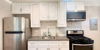 18002 Collins St Gallery 5