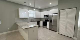 227 N E Street, Lake Worth Beach, FL 33460 227 N E Street, Lake Worth Beach, FL 33460 Gallery 3