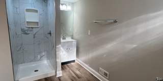 Renovated Spacious 4 Bedroom Home Available for Pre-Lease! Gallery 25