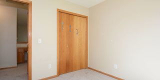 Beautiful 3 bedroom + Den, 2 Bathroom, 3 car garage single family home. MUST SEE! Gallery 20