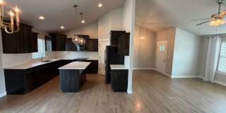 Spacious 6-Bedroom Home for Rent in Lehi Gallery 7