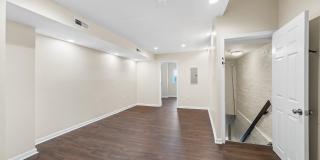 2003 S 7TH Street Gallery 9