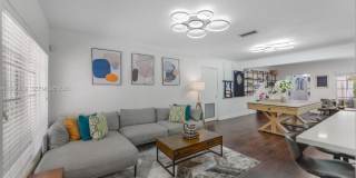 1714 Costado St Gallery 5