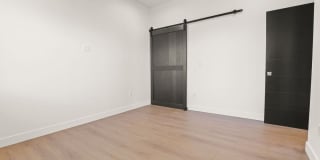 2135 S Longwood Ave Gallery 16
