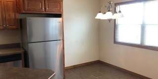 211 N Adams Avenue Gallery 6