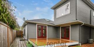 Stylish Four Bedroom Home with Hardwood Floors and Outdoor Space Gallery 31