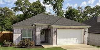 3401 Village East Drive Gallery 1