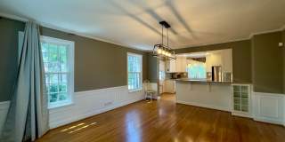 Spacious 4-Bedroom Single Family House in Baltimore Gallery 33