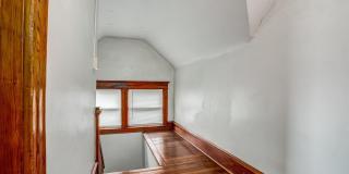 **For Lease: 908 E 31st St – Spacious 5‑Bedroom Historic Home in Central Kansas City** Gallery 24