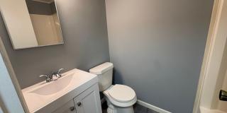Fresh, Efficient Kent Rental with Water, Sewer & Trash Included Fresh, Efficient Kent Rental with Water, Sewer & Trash Included Gallery 7