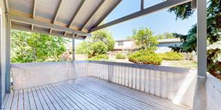 Stunning 3 bed/2 bath home available now Gallery 32