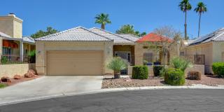 Discover comfort and style in this charming 1809 square foot Las Vegas 55+ residence. Gallery 3