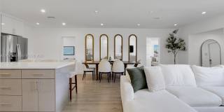 18362 Northeast 20th Place Gallery 18