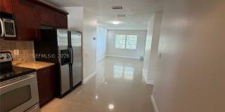 432 Lakeside Dr 432 Lakeside Dr Gallery 1