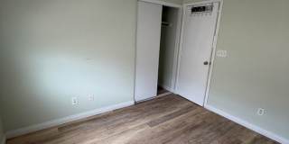 AMERICANA Property Mgmt - 2 story 4 Beds + Loft + Office  in the Gated Community in East LV Gallery 28