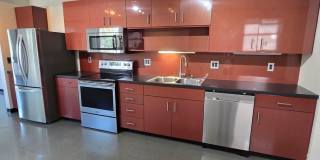 Luxurious 2BR , 2BA 2nd floor loft in East Downtown Area- aprox 1650 sq ft Luxurious 2BR , 2BA 2nd floor loft in East Downtown Area- aprox 1650 sq ft Gallery 1