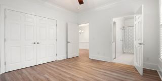 **RENT INCENTIVE!!** Freshly Updated 2BR/2BA Condo - Minutes to North Hills Gallery 12