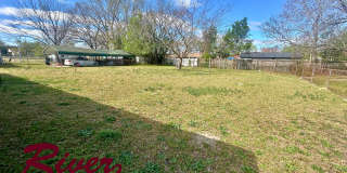 3-bedroom home with spacious yard for rent now! Gallery 16