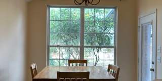 Beautiful Home in Stonegate!! Gallery 6