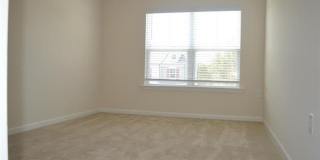 Room in 3 Bedroom Townhome at Talley St Gallery 8