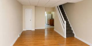 Room to Spread Out in This Pet-Friendly 2-Bedroom Home Gallery 4