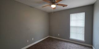 8927 Rasco Hills Cv Gallery 9