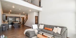 Stylish Townhome in Harrisburg School District – Open Floor Plan & Loft! Gallery 15