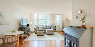 51 Pettee St Gallery 13