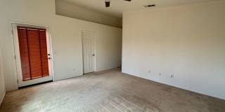 Single Story West Rosamond Home Gallery 16