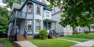 511 Columbus - Available June 1, 2027 - First Floor Apartment Gallery 1