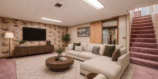 2531 W Howard Street Gallery 21