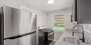 Stunning 2 bedroom home in Penn Avenue available June 1! Gallery 16