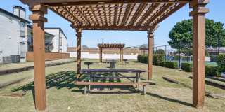 Keller Oaks Apartments Gallery 28