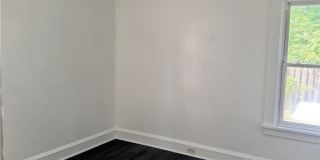 11913 Cromwell Avenue Gallery 11