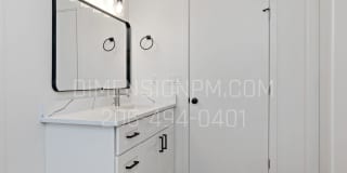 Fully Fenced  4 Bed 3 Baths Newer Construction Home Gallery 27