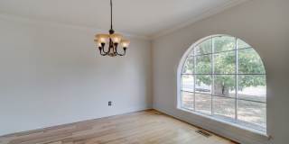 Spacious 4-Bedroom Home with Modern Amenities & Ideal Location Near Lake Hefner in OKC! Gallery 16