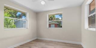 7115 LUCKY Drive E Gallery 12