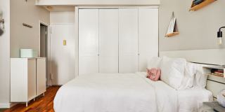 4 Lexington Avenue Gallery 3