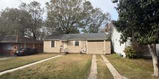 54 Oakland St Gallery 1